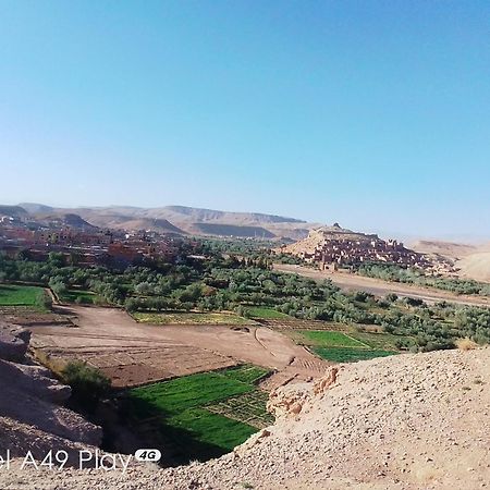 Guest Housse Kasbah Tifaoute Bed and Breakfast Ait Benhaddou Esterno foto