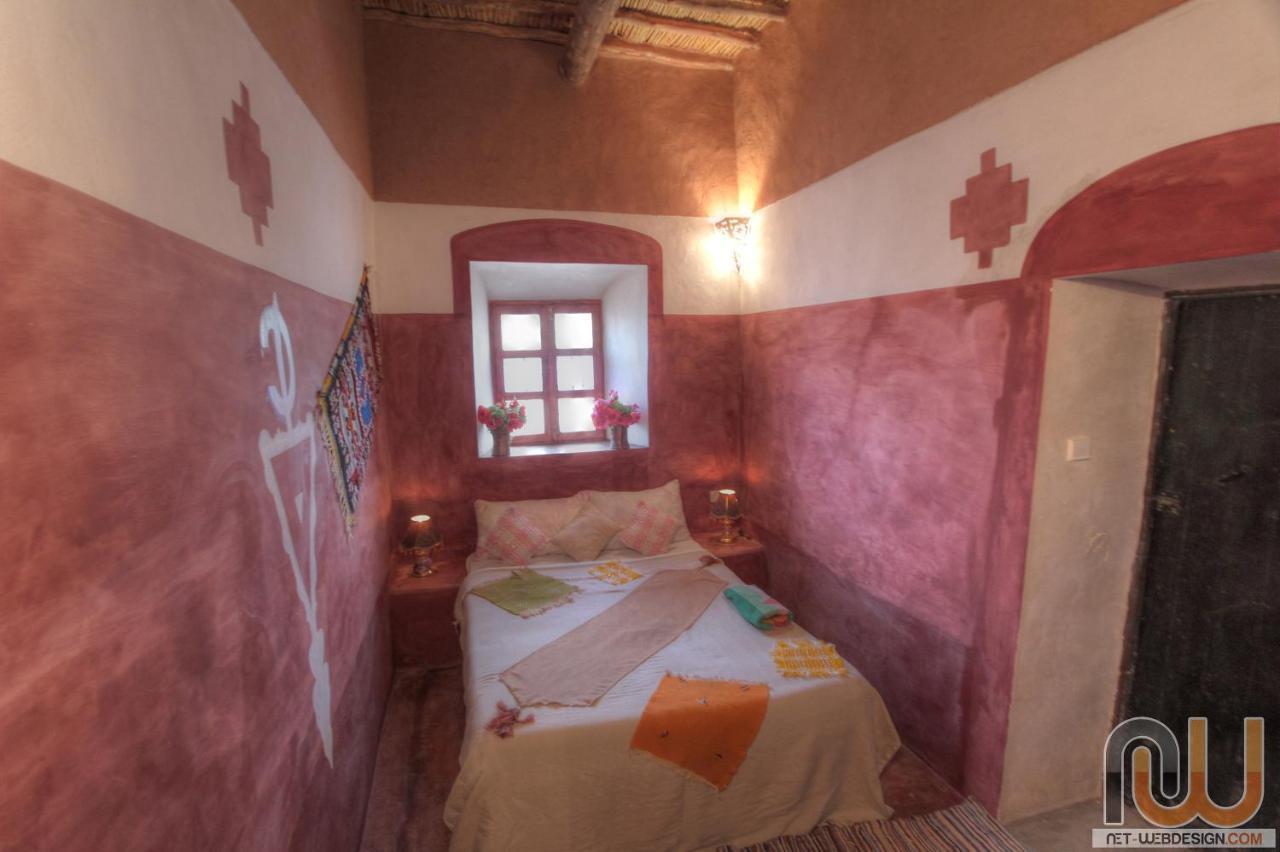 Guest Housse Kasbah Tifaoute Bed and Breakfast Ait Benhaddou Esterno foto