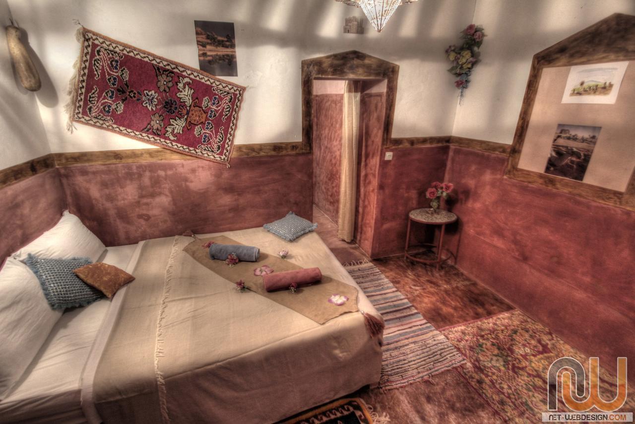 Guest Housse Kasbah Tifaoute Bed and Breakfast Ait Benhaddou Esterno foto